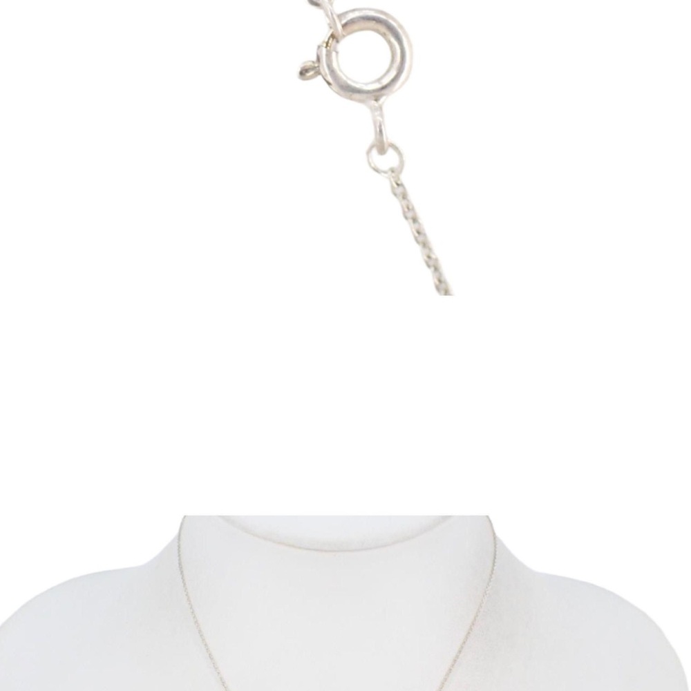Elsa Peretti®
Teardrop Pendant - Picture 6 of 9